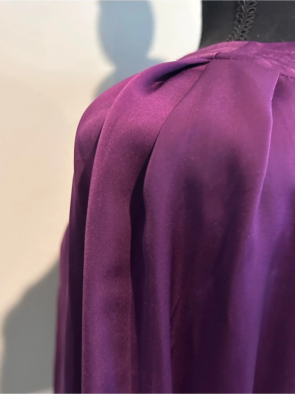Banana Republic Satin V-Neck Blouse — Purple Size M